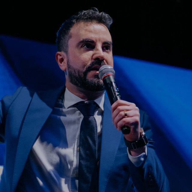 Professor Lucas Silva